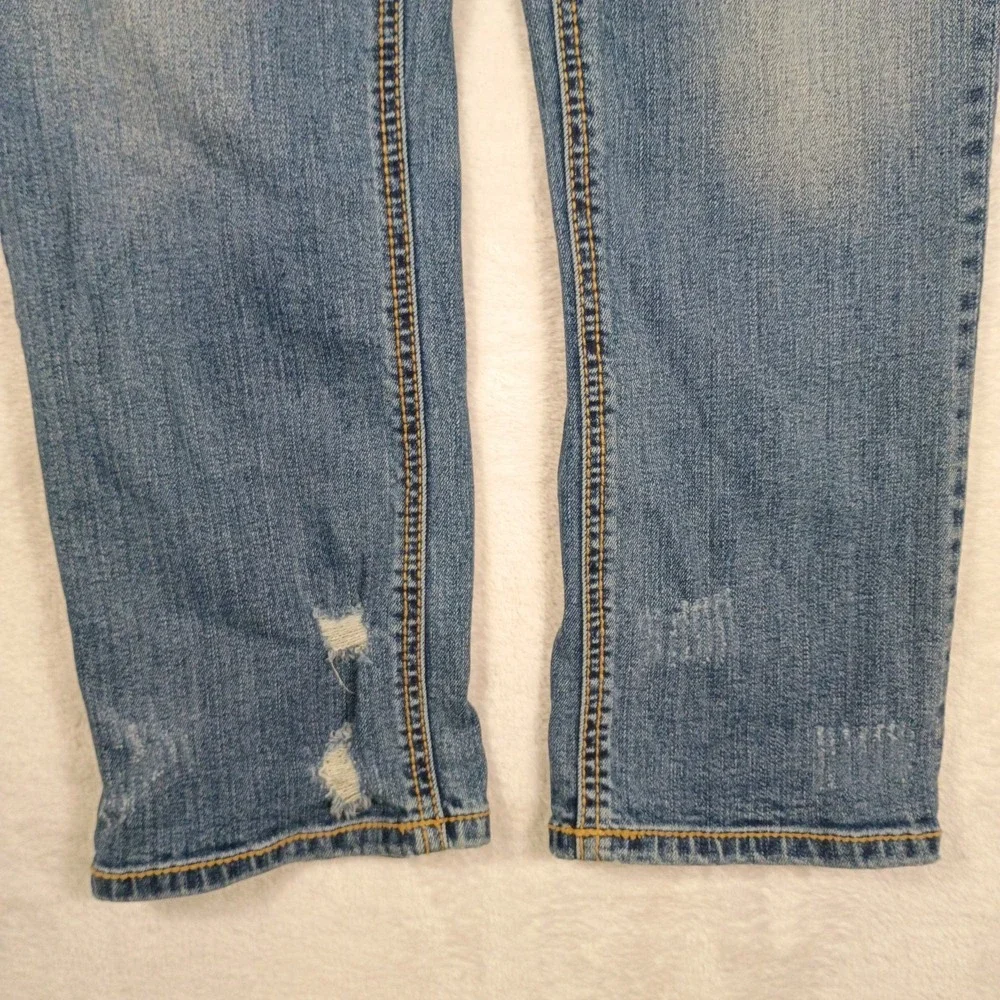 BKE Payton‎ Distressed Crop Jeans Women's Size 28 (30x25) Stretch